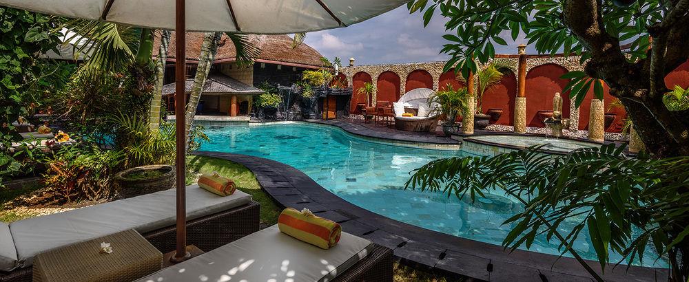 Hotel Puri Madawi Seminyak  Exterior photo